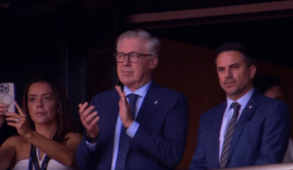Ancelotti acompanha final da Supercopa entre Flamengo e Corinthians