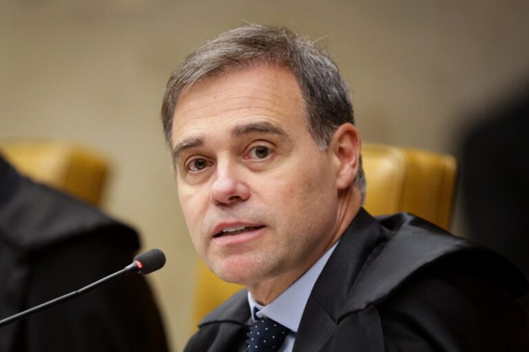 André Mendonça amplia poderes no STF e TSE em ano eleitoral decisivo