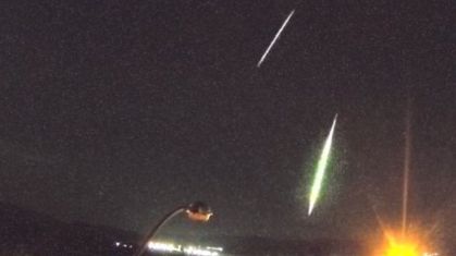 Dois meteoros iluminam o céu de Santa Maria no Rio Grande do Sul