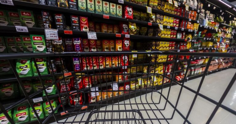Supermercados ajustam portfólio diante do crescimento das canetas emagrecedoras