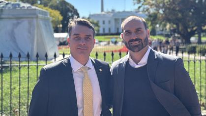 Flávio Bolsonaro descarta Eduardo no comando do Itamaraty