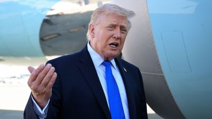 Trump avalia assumir controle do petróleo do Irã como opção estratégica
