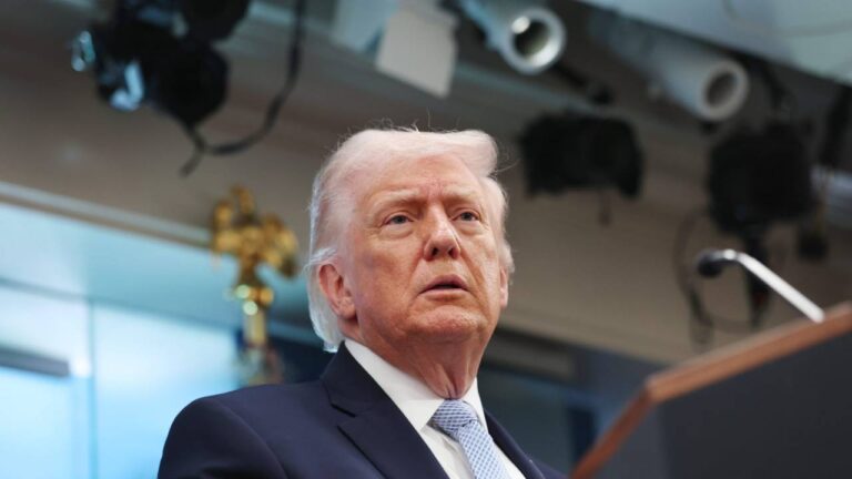 Trump rejeita proposta do Irã por omissão sobre programa militar