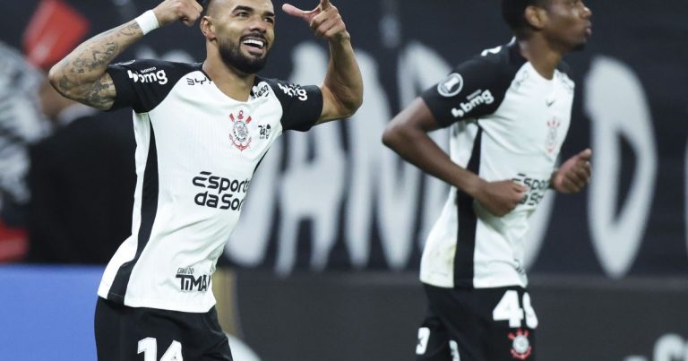 Corinthians mantém 100% na Libertadores enquanto Cruzeiro e Fluminense enfrentam derrotas