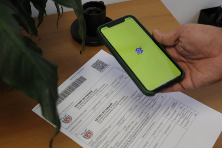 Quarta parcela do IPVA vence para placas finais 5 e 6 no Paraná