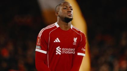 Konaté negocia renovação e pode seguir no Liverpool na próxima temporada