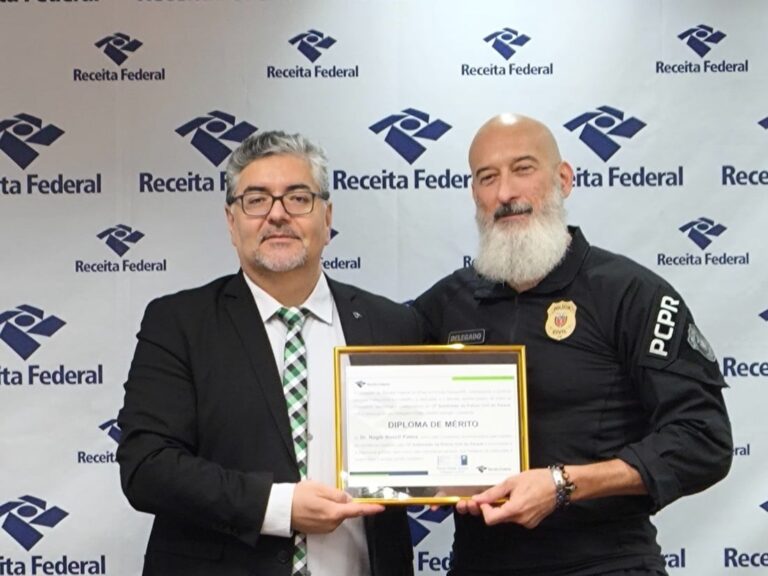 Receita Federal de Ponta Grossa reconhece trabalho do delegado Nagib Palma