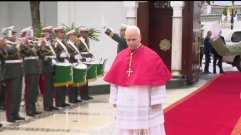 Papa Leão XIV destaca violação do direito internacional por potências neocoloniais