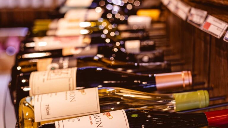 Mercado de vinhos cresce quase 10% em 2025 e projeta expansão para 2026
