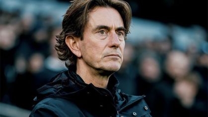 Tottenham demite Thomas Frank após má fase na Premier League