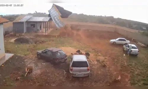 Tornado confirmado em Foz do Iguaçu causa danos materiais em 2026