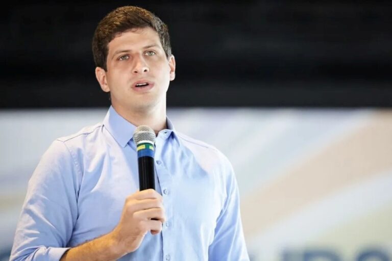 João campos defende manutenção de alckmin como vice na chapa de lula