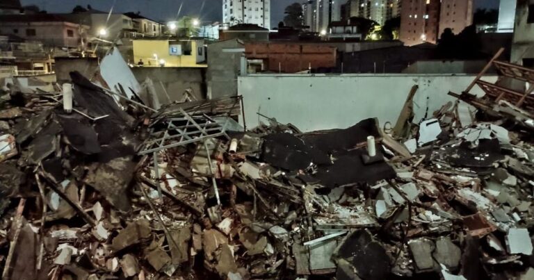 Desabamento de prédio residencial mobiliza equipes em Guarulhos