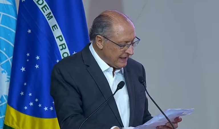 Geraldo Alckmin preside reunião estratégica da Suframa em Manaus