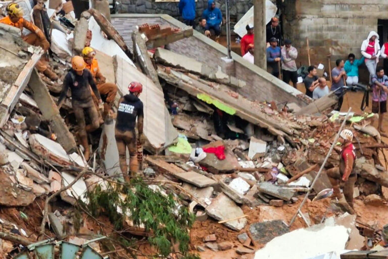 temporais causam destruição e mantêm seis estados em alerta no brasil