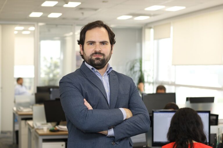 Ipea aponta excesso de uso de defensivos em mais de 80% dos municípios brasileiros