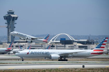 American Airlines revisa projeção para 2026 diante do aumento dos custos de combustível