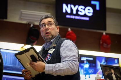 Dow Jones alcança 50 mil pontos impulsionado pela recuperação das ações de tecnologia