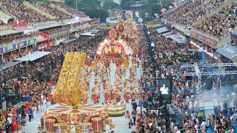 Carnaval do Rio celebra alegria e impacto econômico em 2026