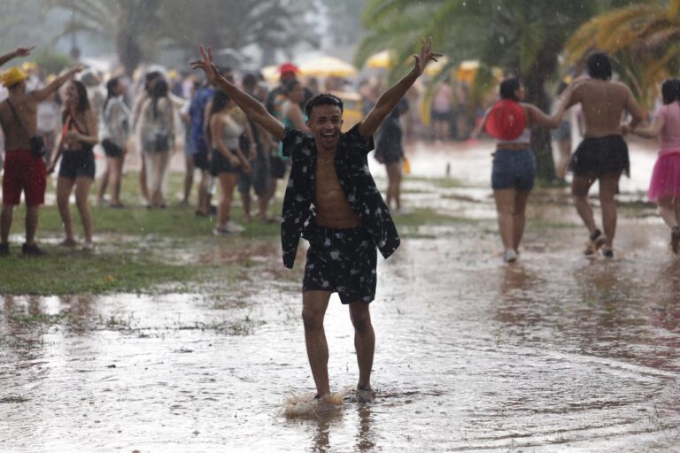 chuva cobre grande parte do país na sexta-feira pré-carnaval