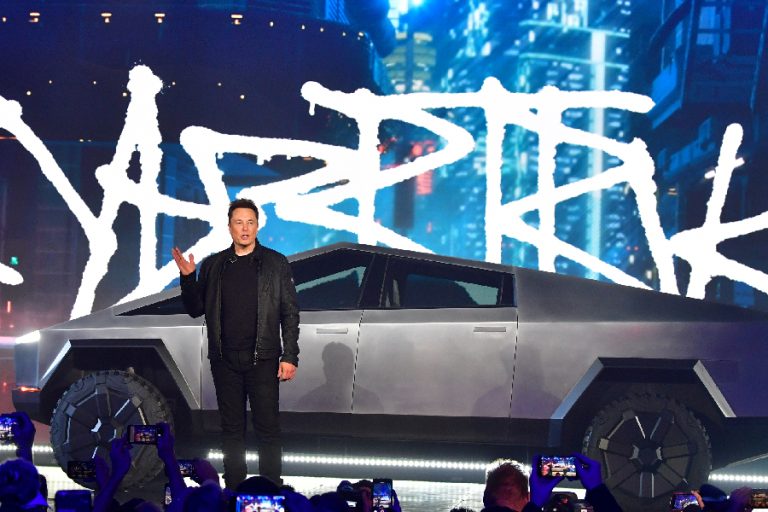 Cybertruck enfrenta dúvidas sobre vendas reais apesar do hype