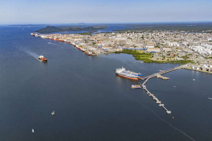 Porto de Paranaguá lidera exportação brasileira de óleo de soja no primeiro trimestre