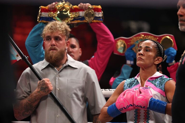 Jake Paul critica show de Bad Bunny, Logan discorda e Amanda Serrano se posiciona