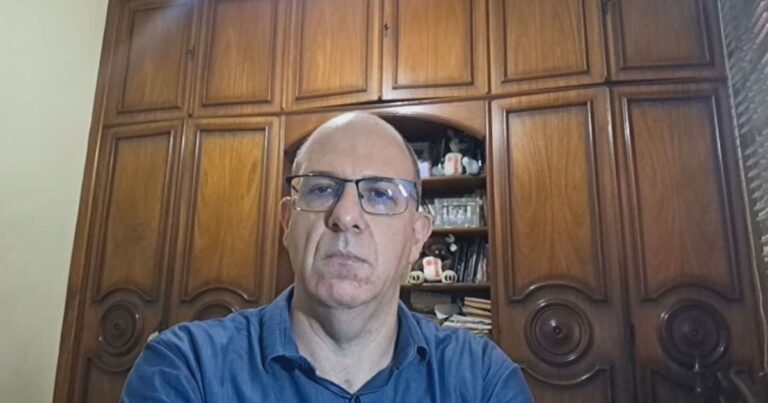 Compreensão da história como ensinamento é uma visão ingênua, afirma Michel Gherman