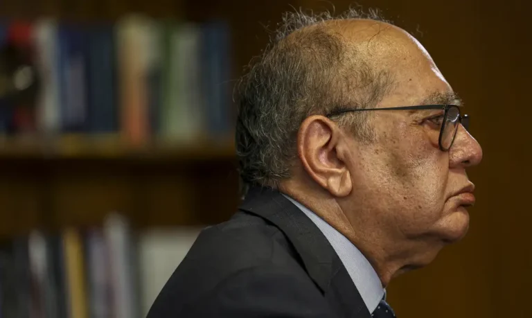 Gilmar Mendes restringe aceleração de pagamentos de penduricalhos no Judiciário e MP