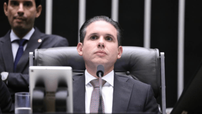 Hugo motta define relatoria equilibrada para PEC da 6x1 na Câmara