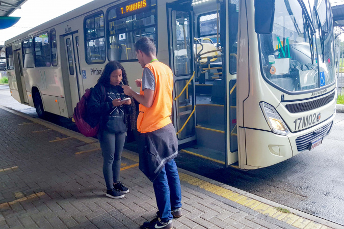 Usuários da Região Metropolitana de Curitiba dependem do transporte metropolitano para o trabalho