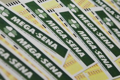 Mega-Sena 3000 pode pagar prêmio acumulado de cem milhões de reais