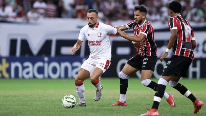 Náutico conquista vantagem crucial contra Santa Cruz na semifinal do Pernambucano