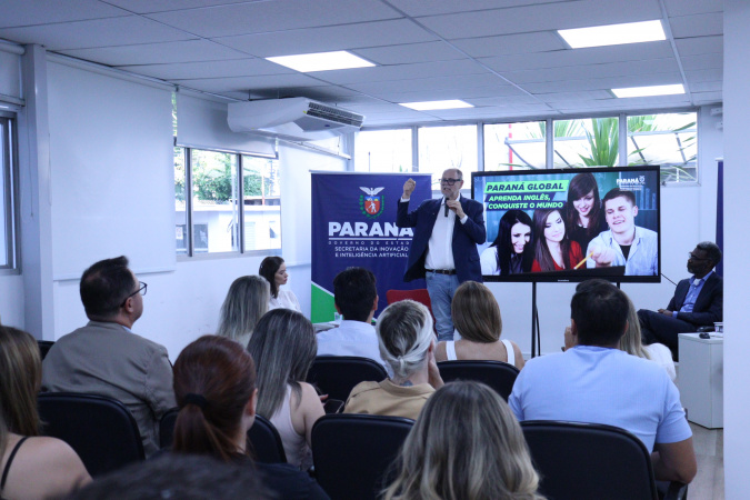 Paraná lança programa para testar proficiência em inglês na rede pública