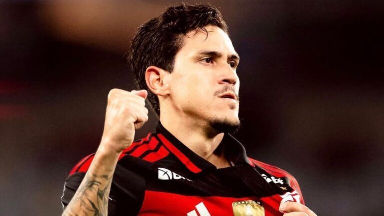 Sampaio Corrêa atualiza estado de saúde de Alexandre após convulsão no Maracanã