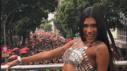 Bloco da Favorita anima o pré-carnaval com grande festa no Centro do Rio