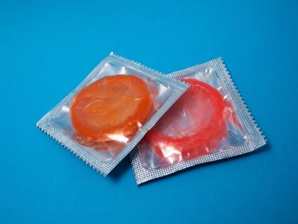 Preços dos preservativos sob pressão devido à guerra no Irã