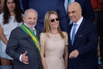 Lula orienta Alexandre de Moraes a declarar impedimento em julgamento do caso Master