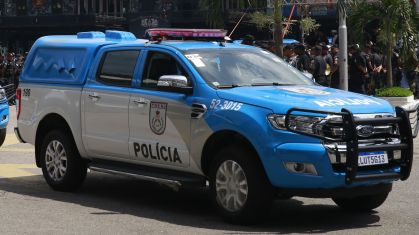 Policial militar é baleado após entrar por engano em comunidade no Rio de Janeiro