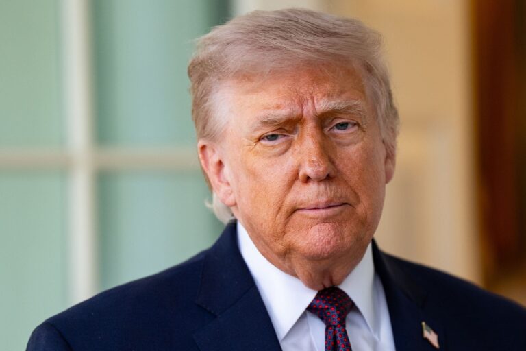Trump afirma que Irã mantém 21 a 22% de seus mísseis após ataques
