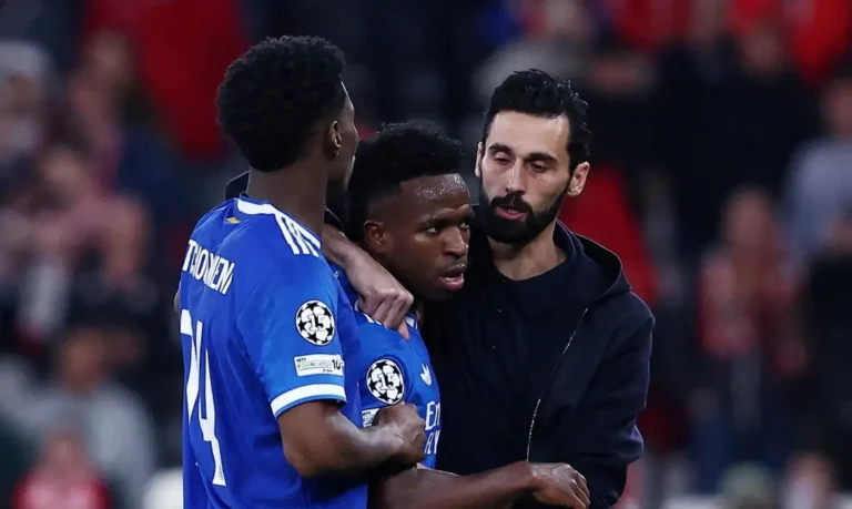 Vini Jr marca gol decisivo e denuncia racismo na Liga dos Campeões