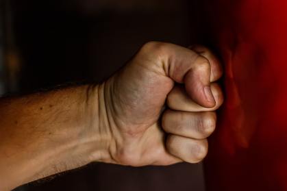 Major aposentado da pm é preso por agressão à companheira em santo andré