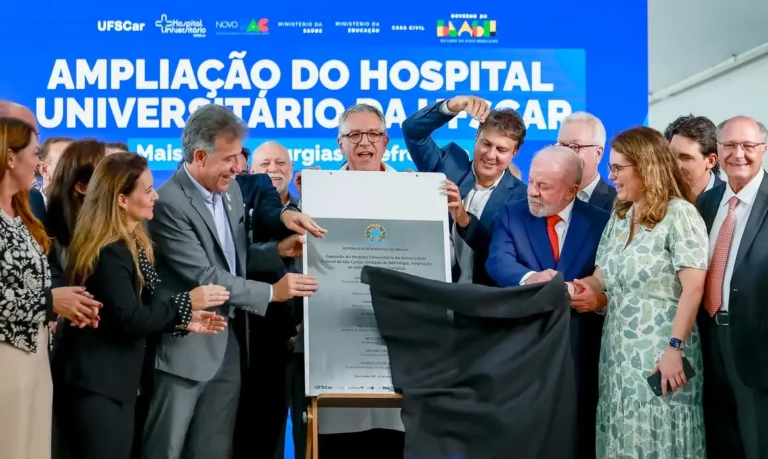 Lula amplia hospital universitário de São Carlos com novos leitos e salas cirúrgicas