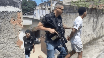 polícia civil prende suspeito ligado a traficante abelha na lapa