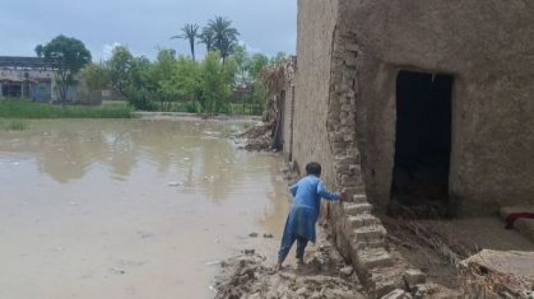 Fortes chuvas e inundações agravam crise humanitária no Afeganistão e Paquistão