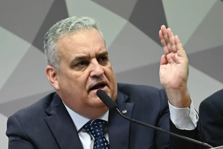 Relator da CPMI do INSS destaca caráter técnico e ausência de citações a Lula e Bolsonaro