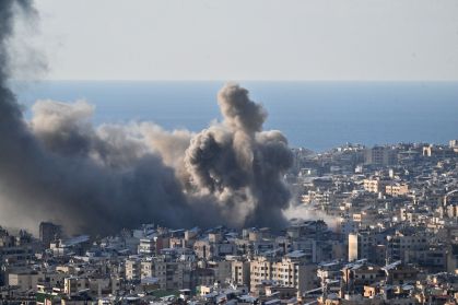Ataque israelense causa cinco mortes em prédio residencial no Líbano