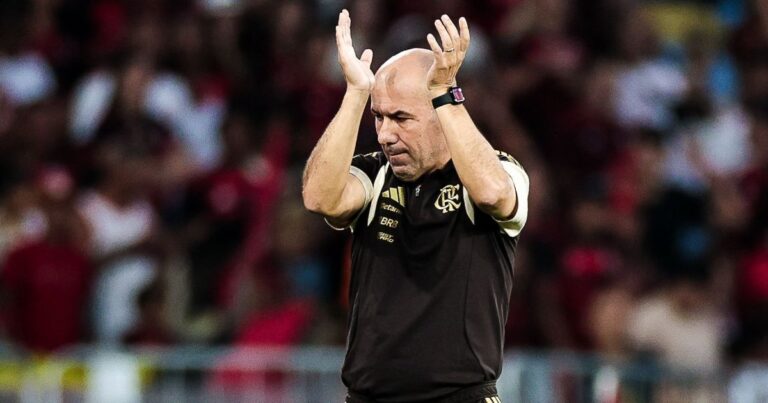 Leonardo Jardim projeta confronto técnico e físico contra Cruzeiro após título do Carioca