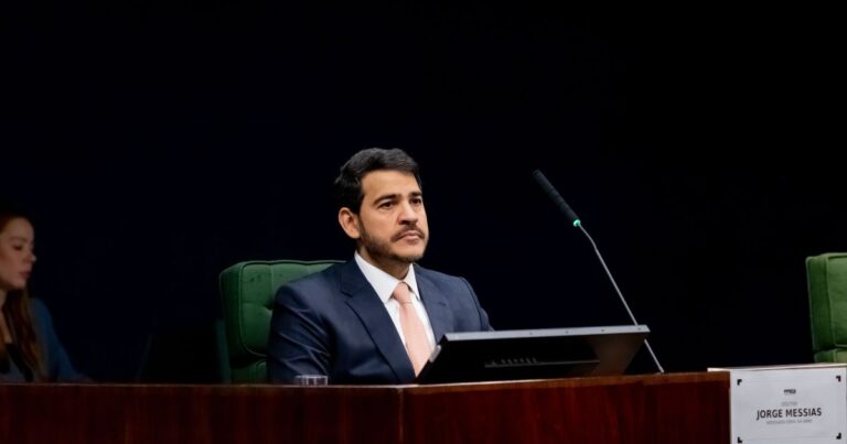 Jorge Messias enfrenta sabatina decisiva para vaga no STF nesta quarta