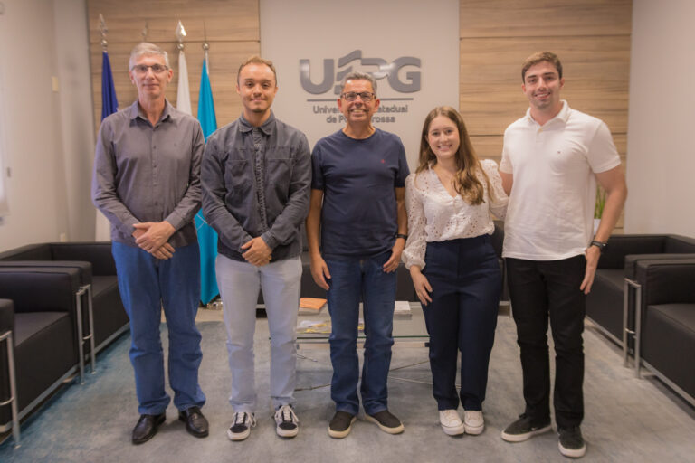 Campanha de Páscoa solidária mobiliza estudantes da UEPG em Ponta Grossa
